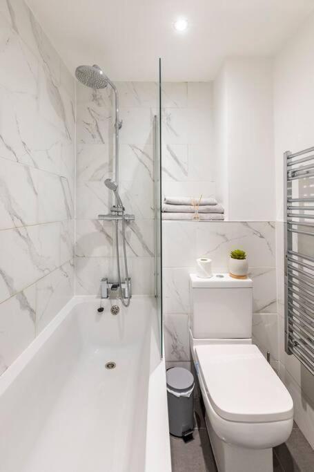 Beautiful Brighton Apartment, 5Min Walk To Beach エクステリア 写真